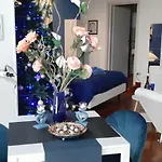 Regina Della Pace & Con Sauna Apartment