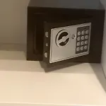 Regina Della Pace & Con Sauna Apartment