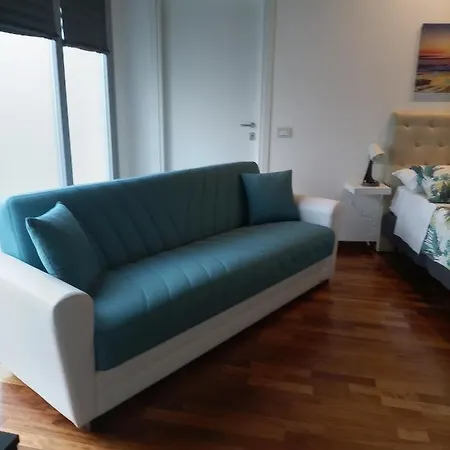 Regina Della Pace & Con Sauna Apartament